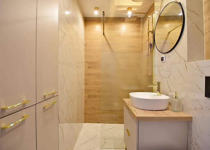 B&p Bank Square Apartman Varsó